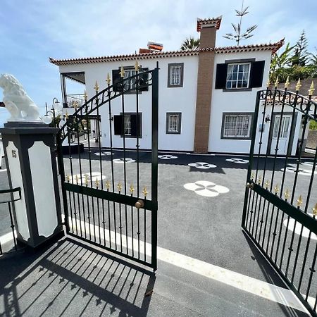 Comfortable 2-Bedroom Apartment For Relaxing Stays Funchal  Exterior photo