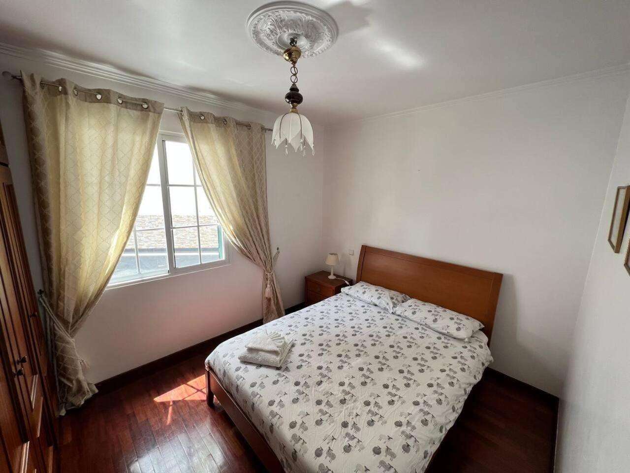 Comfortable 2-Bedroom Apartment For Relaxing Stays Funchal  Exterior photo